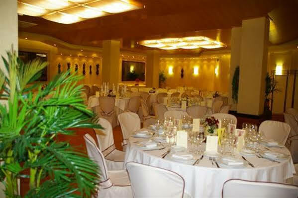 Hotel Las Eras Zafra Bagian luar foto
